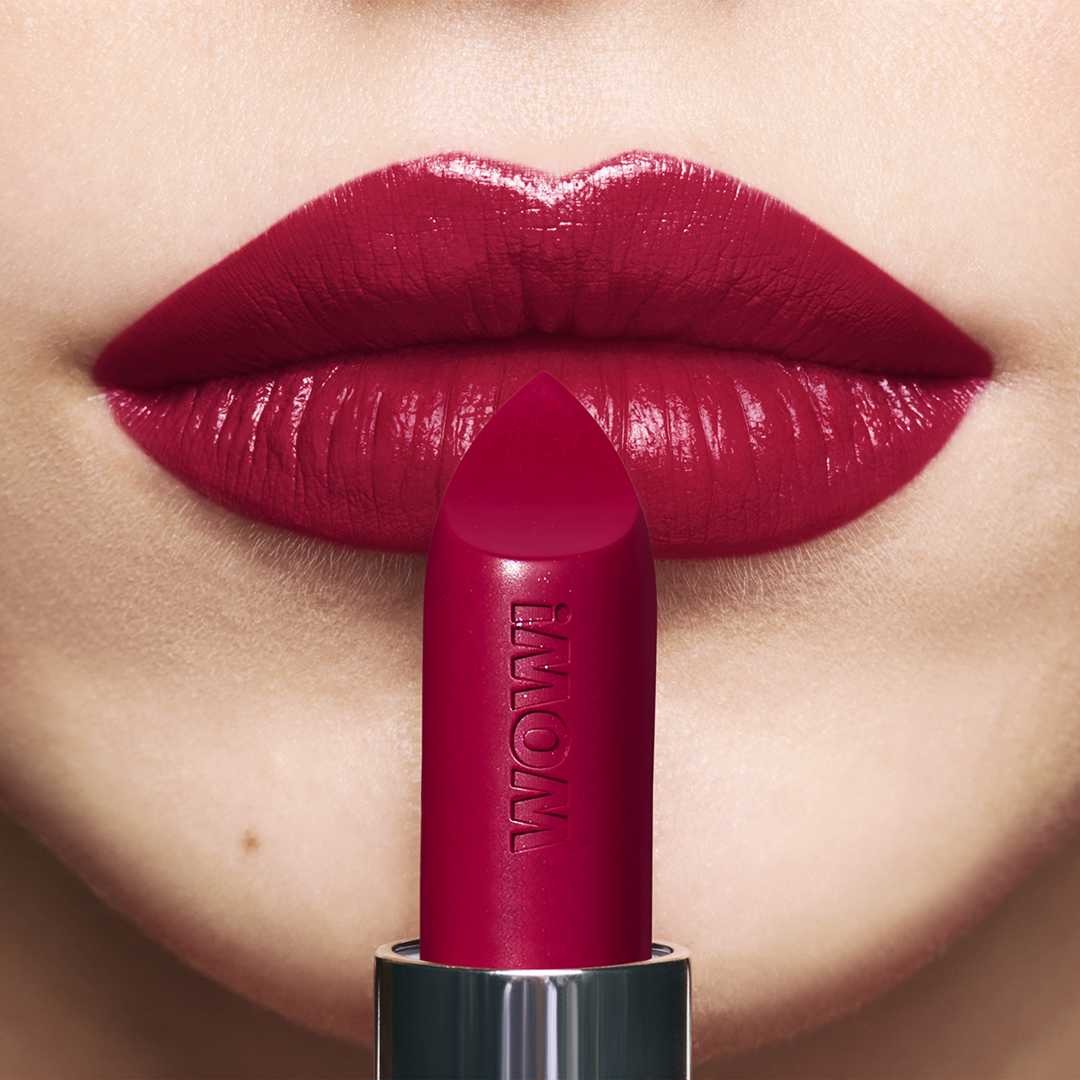 43302 Red Pout